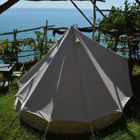 Bella Baia Luxury tent